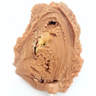 Мороженое с молочным шоколадом и конфетами Maltesers