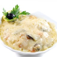 Морской жюльен из креветок и мидий