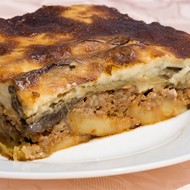Мусака с баклажанами и говядиной