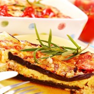 Мусака с твердым сыром