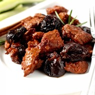 Мясо с черносливом