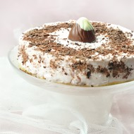 Новогодний чизкейк с ликером «Бейлис» и шоколадной крошкой