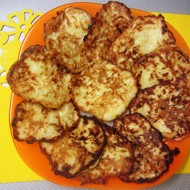 Оладьи из кабачков с чесноком