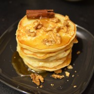 Оладьи с овсяными хлопьями и лимонной цедрой