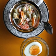 Оливье с вареной колбасой