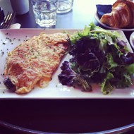 Омлет с грибами и сыром