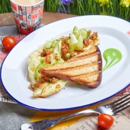 Омлет с кабачками и томатами от Chicken Run