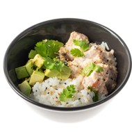 Острый поке с лососем