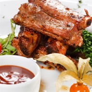 Отбивная из ягненка на гриле