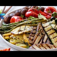 Овощи-гриль с песто