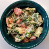 Овощной салат с яйцами