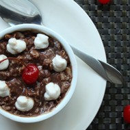 Овсяная каша по мотивам торта «Черный лес»