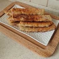 Палочки с ветчиной и сыром на сковороде