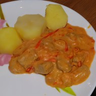 Паприкаш из свинины с картофелем