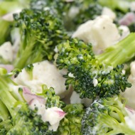 Пасхальный зеленый салат с фетой