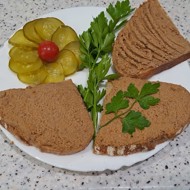 Паштет из говяжьей печени с морковью и луком