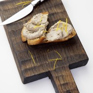 Паштет из куриной печени с карамелизованным луком