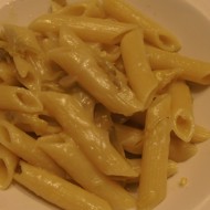 Паста с артишоками и луком-шалотом