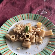 Паста с рикоттой и вялеными томатами