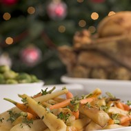 Печеная морковь и пастернак с тимьяном