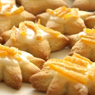 Печенье с апельсиновой глазурью и цукатами