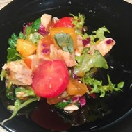 Пекинский салат с хурмой