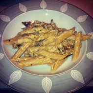 Пенне ригате с белыми грибами в сливочно-пармезановом соусе