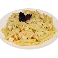 Пенони с креветками и песто