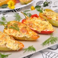 Перец, фаршированный курицей