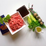 Перепелиные яйца по-шотландски с луком-пореем