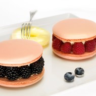 Персональные пирожные макарон