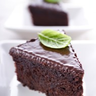 Пирог из картофеля с шоколадом и орехами