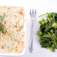 Пирог из картофеля и трески