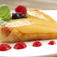 Пирог с грушами на слоеном тесте