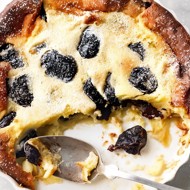 Пирог с калифорнийским черносливом
