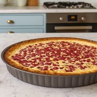 Пирог с красной смородиной