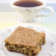 Пирог с орехами макадамия и кокосом