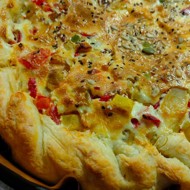 Пирог с овощами на слоеном тесте