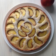 Пирог с персиками