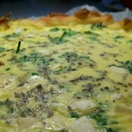 Пирог с травами, швейцарским сыром и фетой