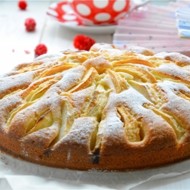 Пирог с яблоками и ванильным пудингом