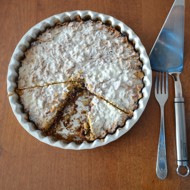 Пирог со смородиновым вареньем