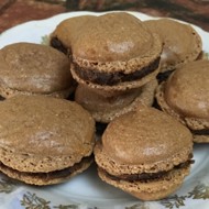 Пирожные макарон на миндальной муке