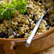 Плов из ячменя с грибами