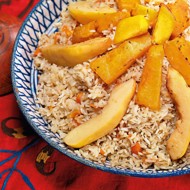 Плов с тыквой и айвой