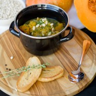 Похлебка из тыквы с копченостями