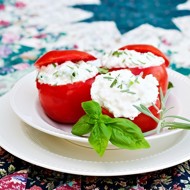 Помидоры фаршированные по-провансальски