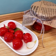 Помидоры в банке