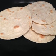Пресные пшеничные лепешки