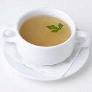 Простой куриный бульон